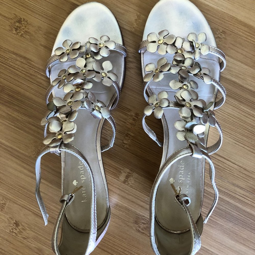KATE SPADE ♠️ Rose Gold Flower Embellished Gladiator Tisdale Sandal